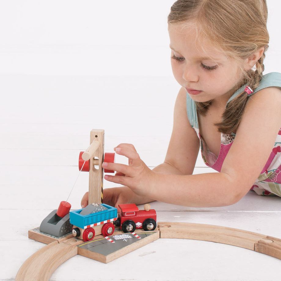 Bigjigs Rail Big Crane Construction Set